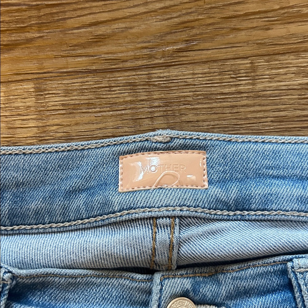 Mother - Insider Crop Step Fray Jean - Picture 4 of 8